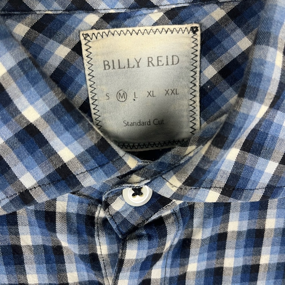 Men’s Blue Gingham dress shirt. Size MD.